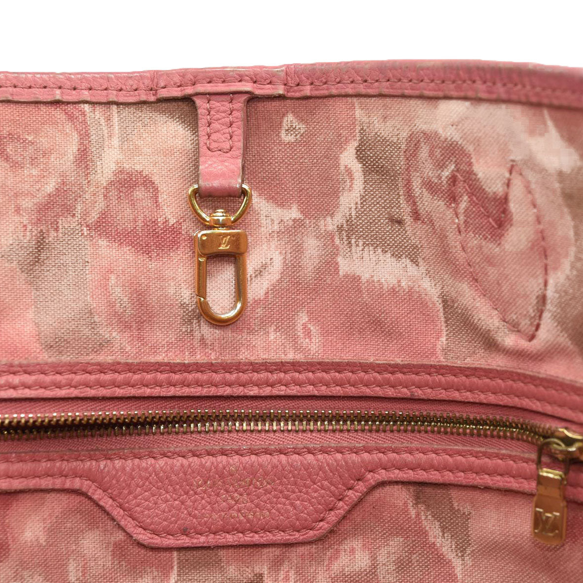 LOUIS VUITTON  Monogram Articles de Voyage Ikat Neverfull GM Rose Velours