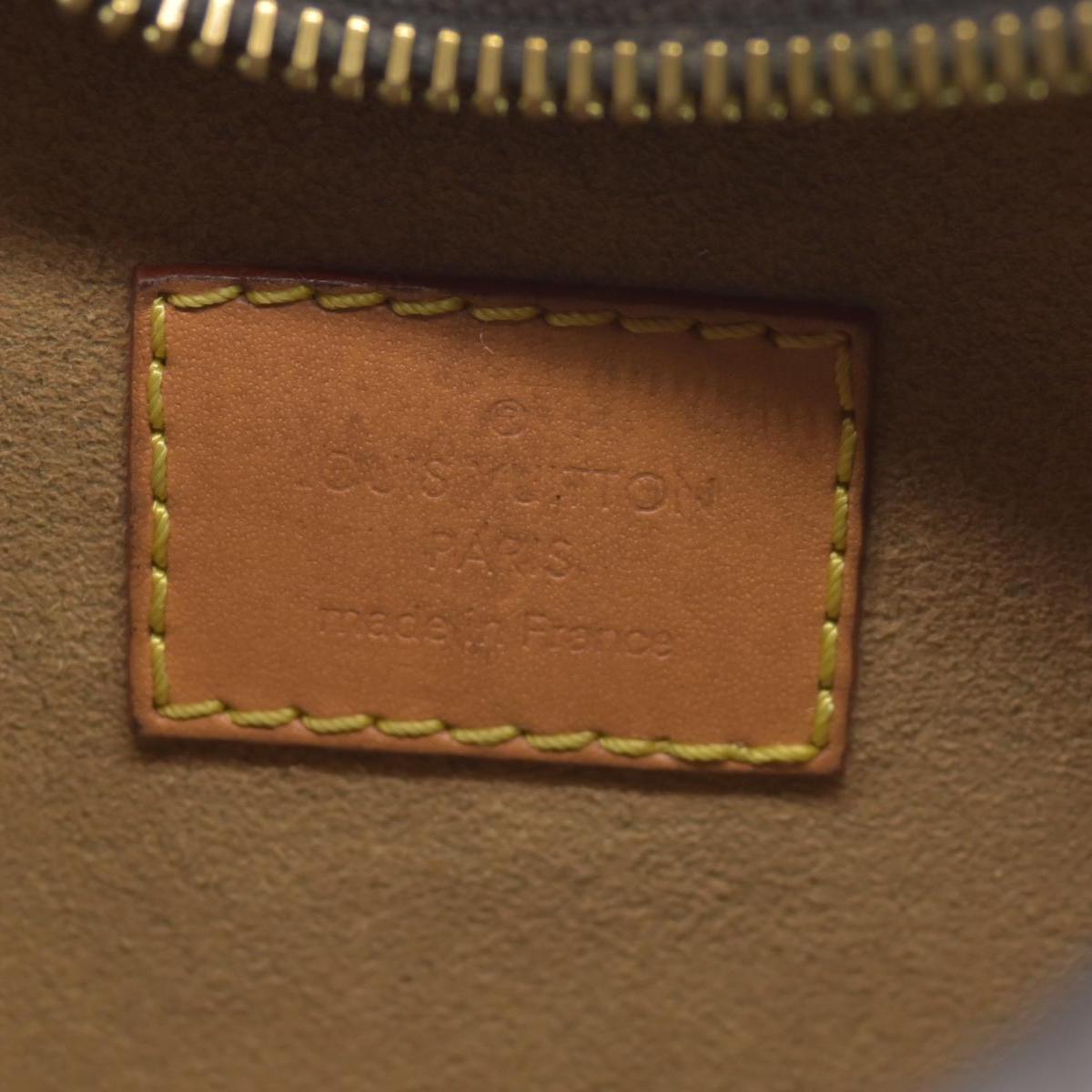 $2620 Louis Vuitton Monogram Loop