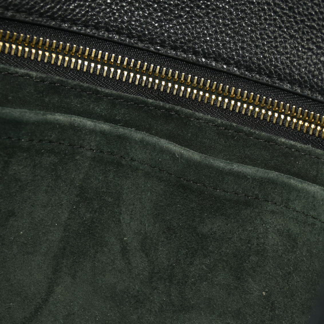 Louis Vuitton  Veau Cachemire Tote W PM Black TR0165