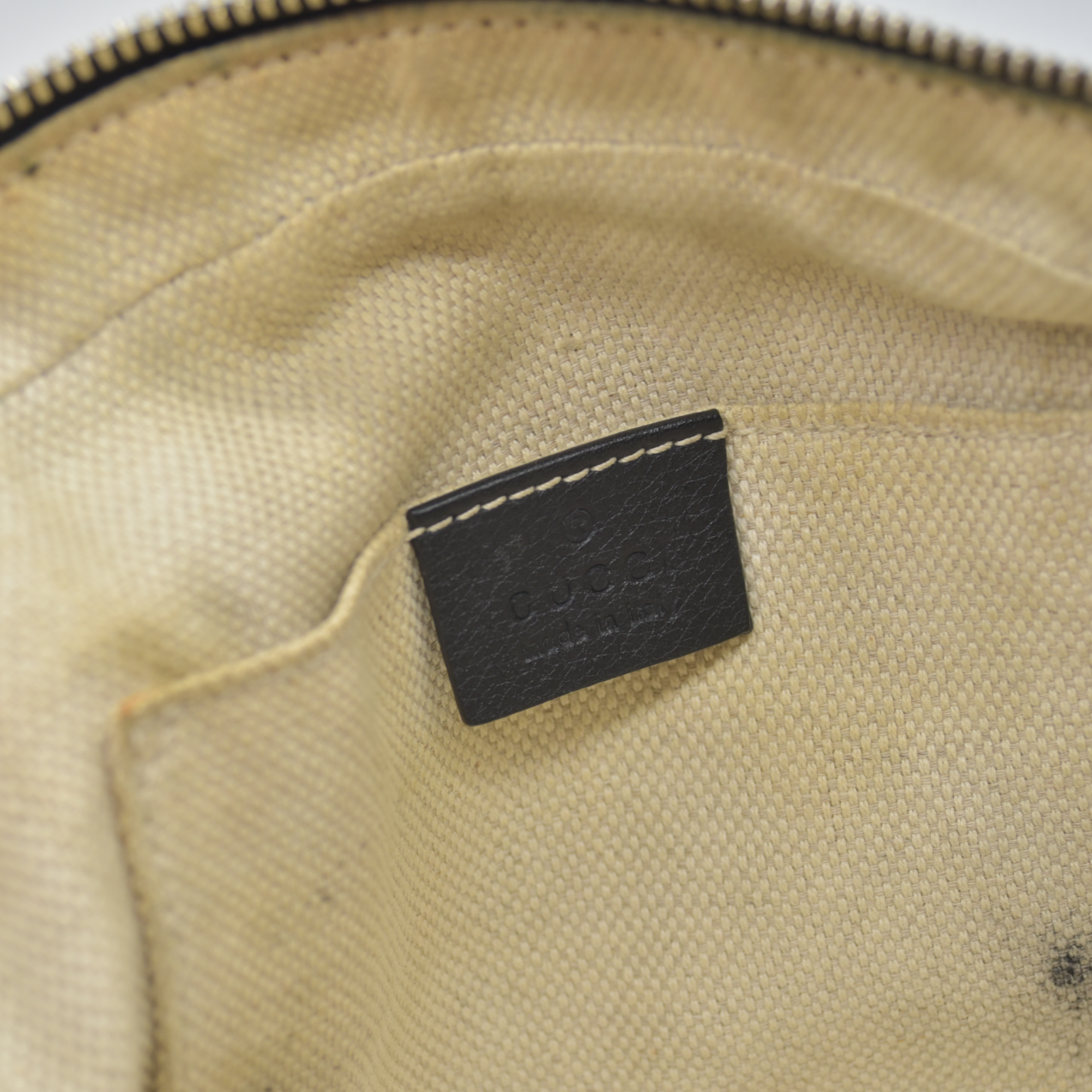 $1490 GUCCI Soho Shoulder Bag Black Leather Used Crossbody