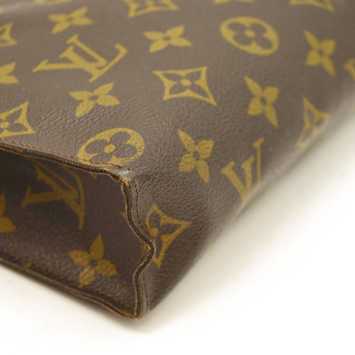 Louis Vuitton  Monogram Toiletry Pouch 26