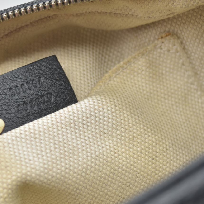 $1490 GUCCI Soho Shoulder Bag Black Leather Used Crossbody