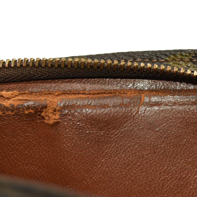 Louis Vuitton  Monogram Toiletry Pouch 26