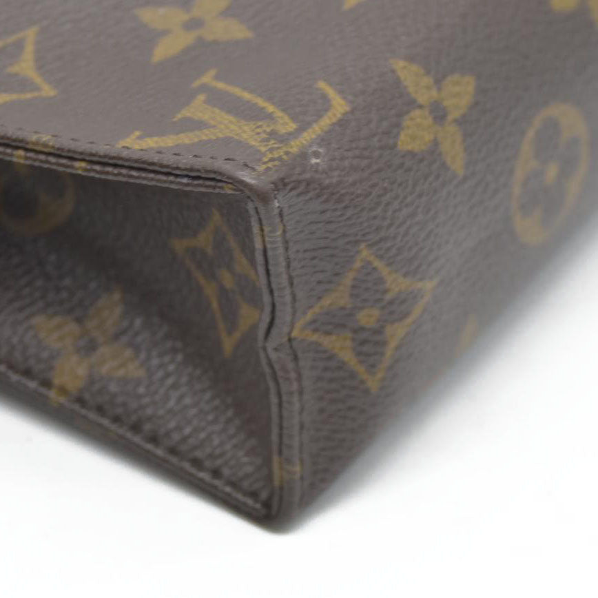 Louis Vuitton  Monogram Toiletry Pouch 19 DU1007