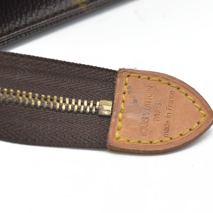 Louis Vuitton  Monogram Toiletry Pouch 19 DU1007