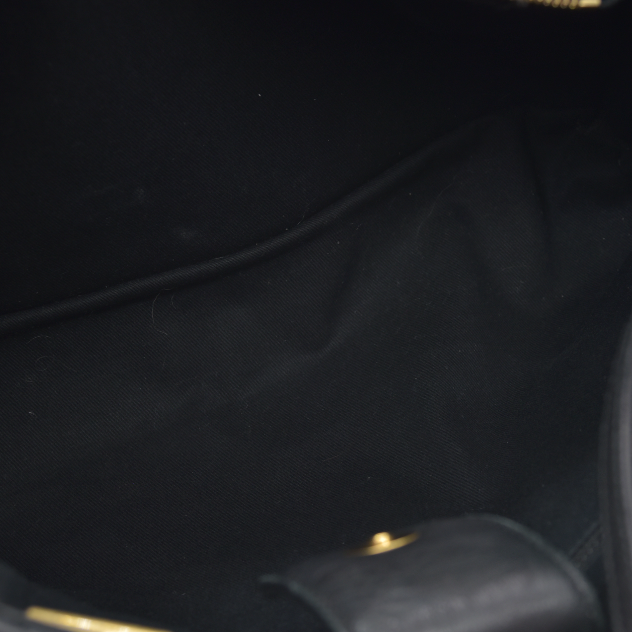 Chanel Wrinkled Lambskin Chevron Quilted Surpique Tote