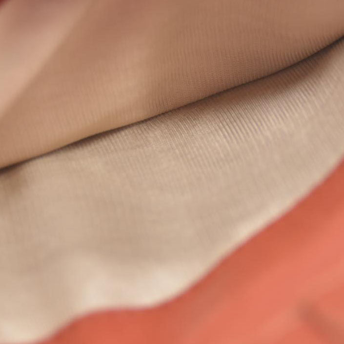 AUCTION $550 Bottega Veneta Intrecciato Lambskin Bifold Wallet Brown