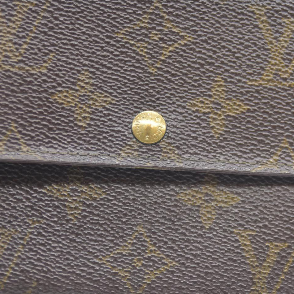 Louis Vuitton Monogram Portefeiulle Sarah Long Bifold Wallet Brown MI0972 Damaged button snap