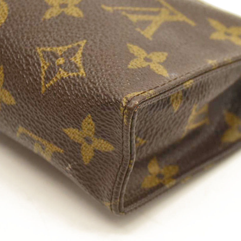 Louis Vuitton  Monogram Toiletry Pouch 15 874TH
