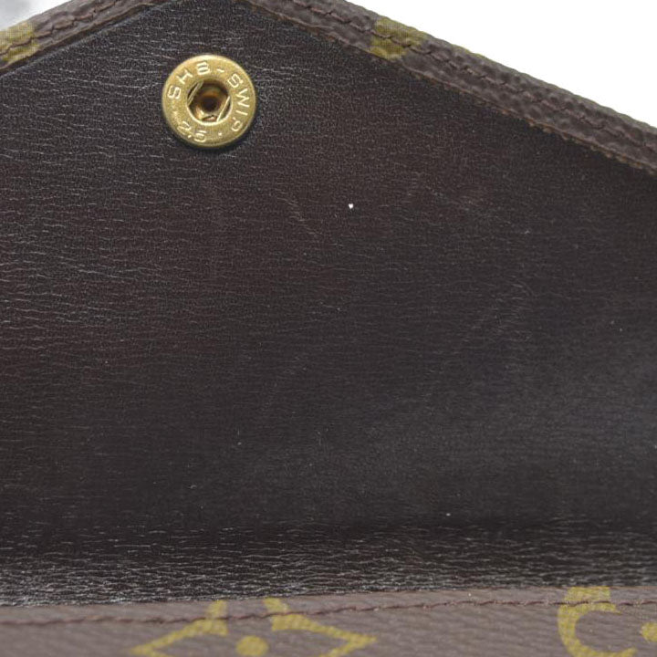 AUCTION $650 Louis Vuitton  Monogram Elise Wallet