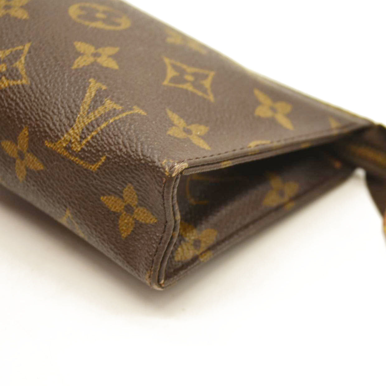 Louis Vuitton  Monogram Toiletry Pouch 15 TH1911