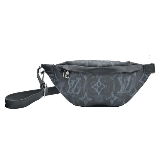 $2150 2020 Louis Vuitton Monogram Pastel Discovery Bumbag Black CA4220