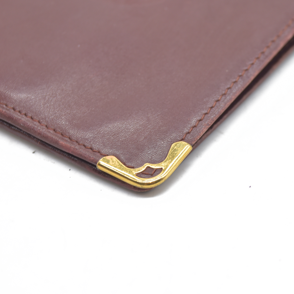 $590 Cartier Leather Bifold Wallet Burgundy