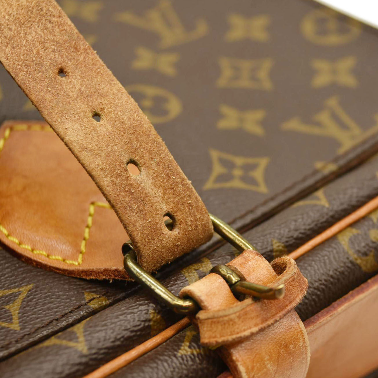 Louis Vuitton Monogram Cartouchiere 26 SL0910 Crossbody