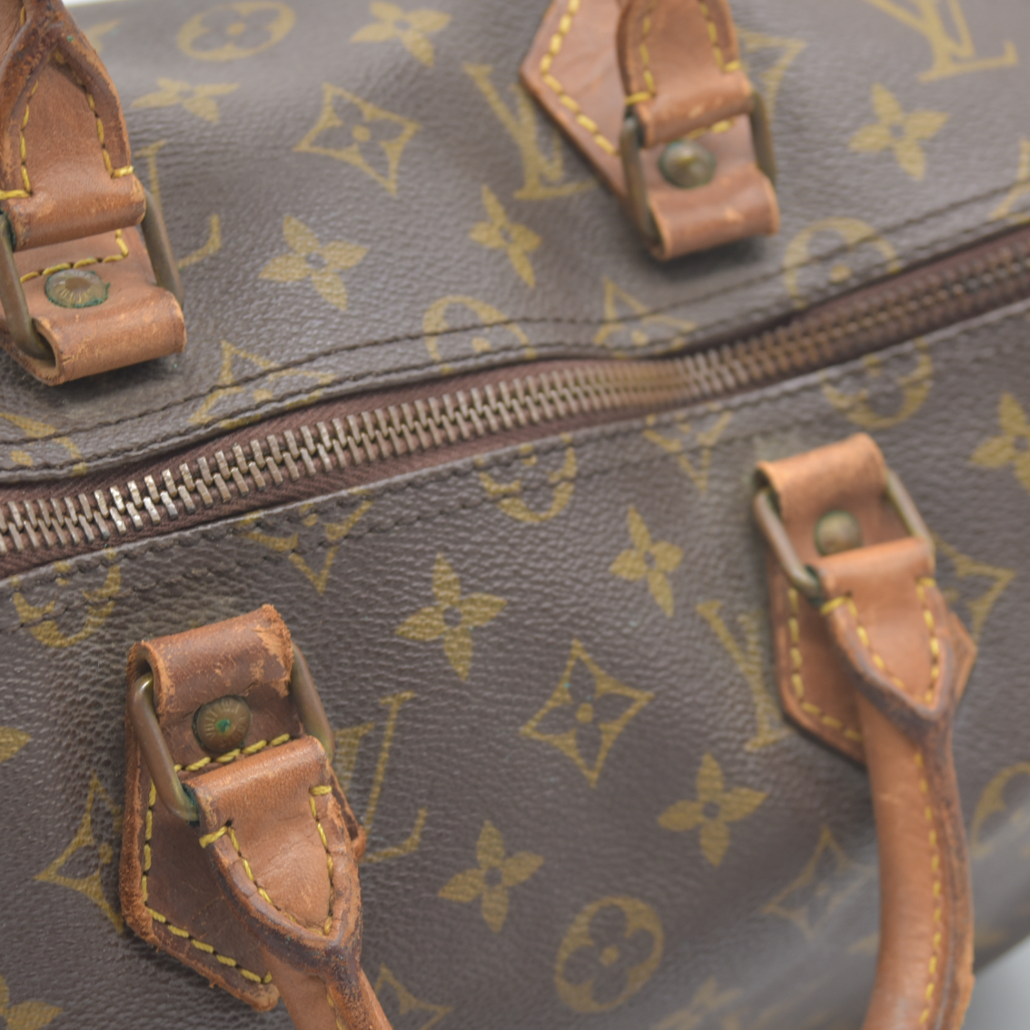 $1730 Louis Vuitton  Monogram Speedy 35 SD Vintage