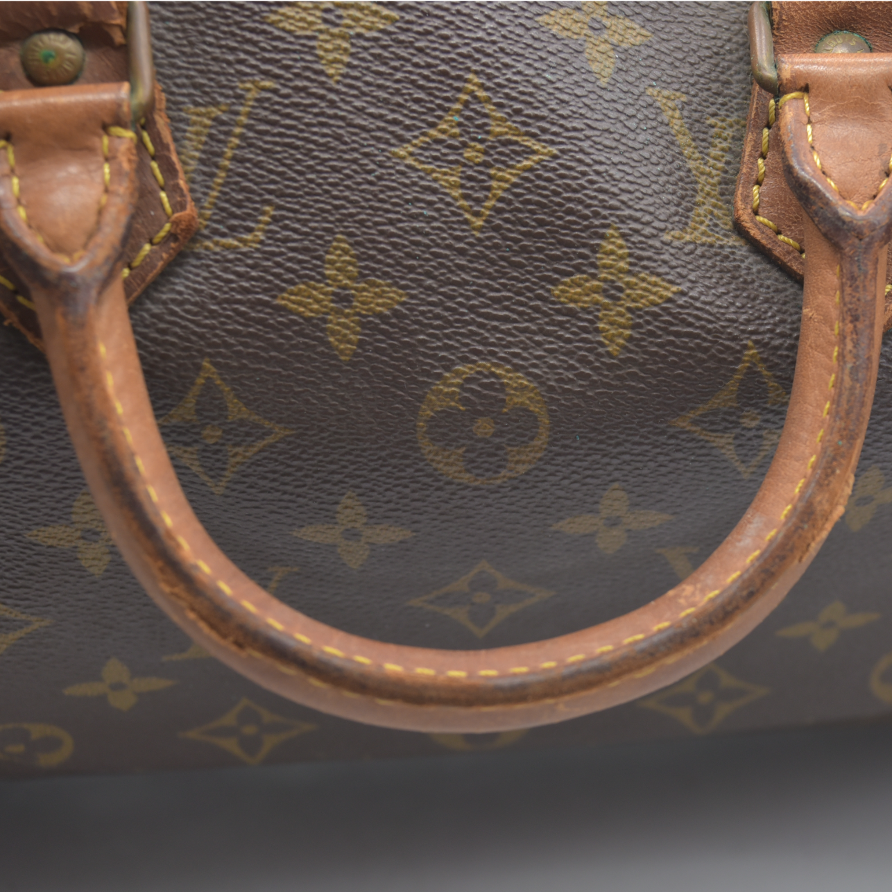 $1730 Louis Vuitton  Monogram Speedy 35 SD Vintage