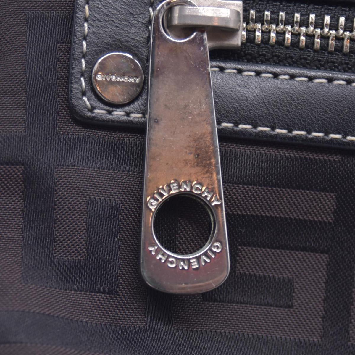 $750 GIVENCHY 4G Logo Jacquard Zip Front Flat Crossbody Bag Dark Brown CONSIGNMENT 10021200