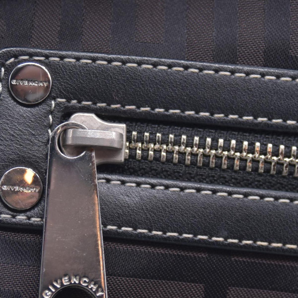 $750 GIVENCHY 4G Logo Jacquard Zip Front Flat Crossbody Bag Dark Brown CONSIGNMENT 10021200