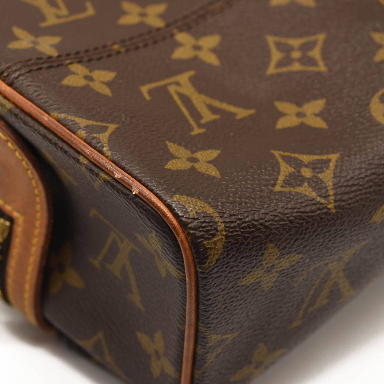 LOUIS VUITTON Monogram Trousse Patte Pression