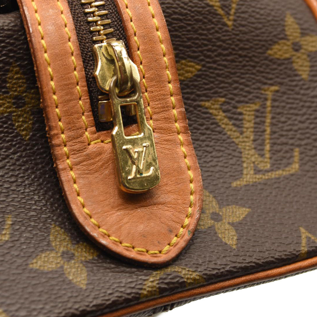 LOUIS VUITTON Monogram Trousse Patte Pression