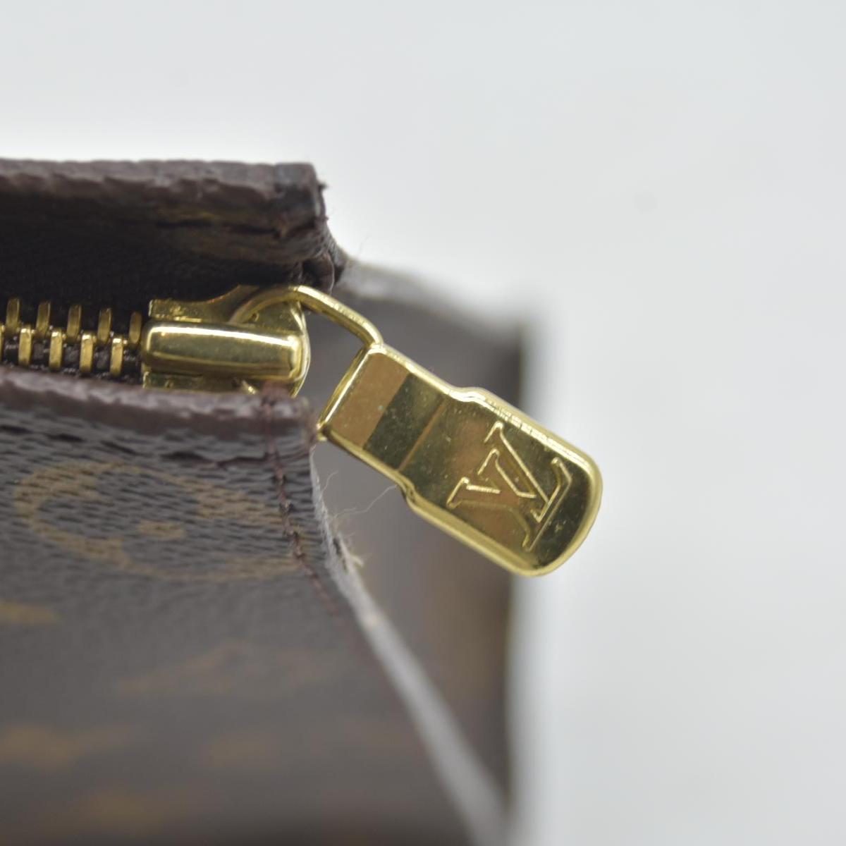 Louis Vuitton Monogram Poche Toiletry 26 Clutch Bag