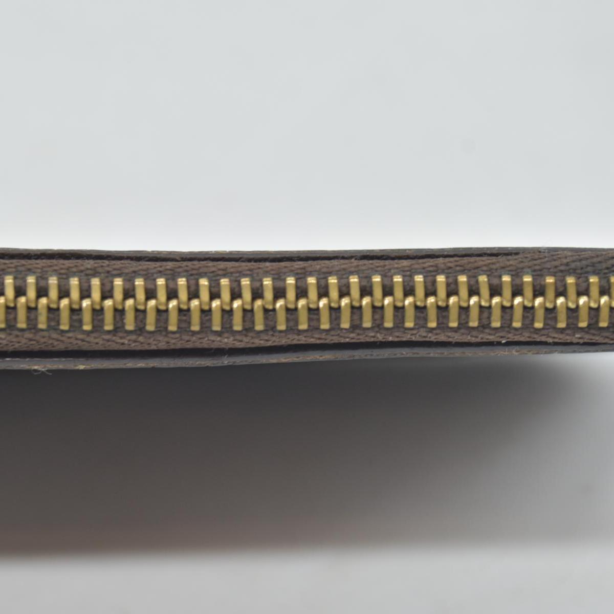 $345 Louis Vuitton Damier Ebene Key Pouch