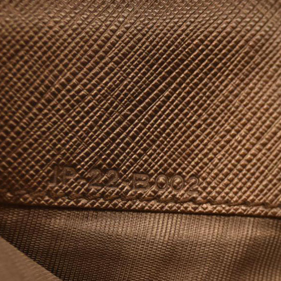 Ferragamo Gancini Bifold wallet