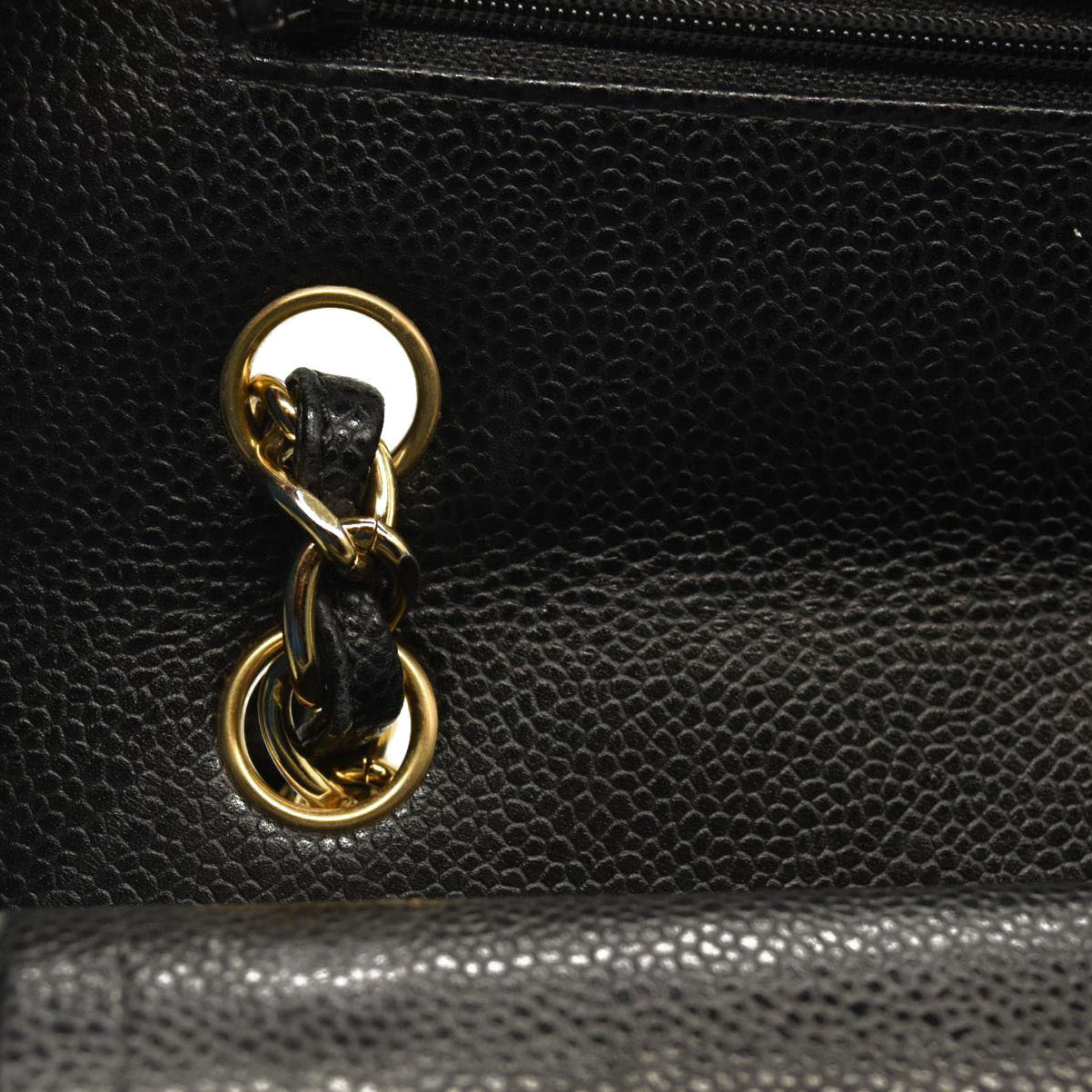 CHANEL Caviar Quilted Jumbo Double Flap Black  20*
