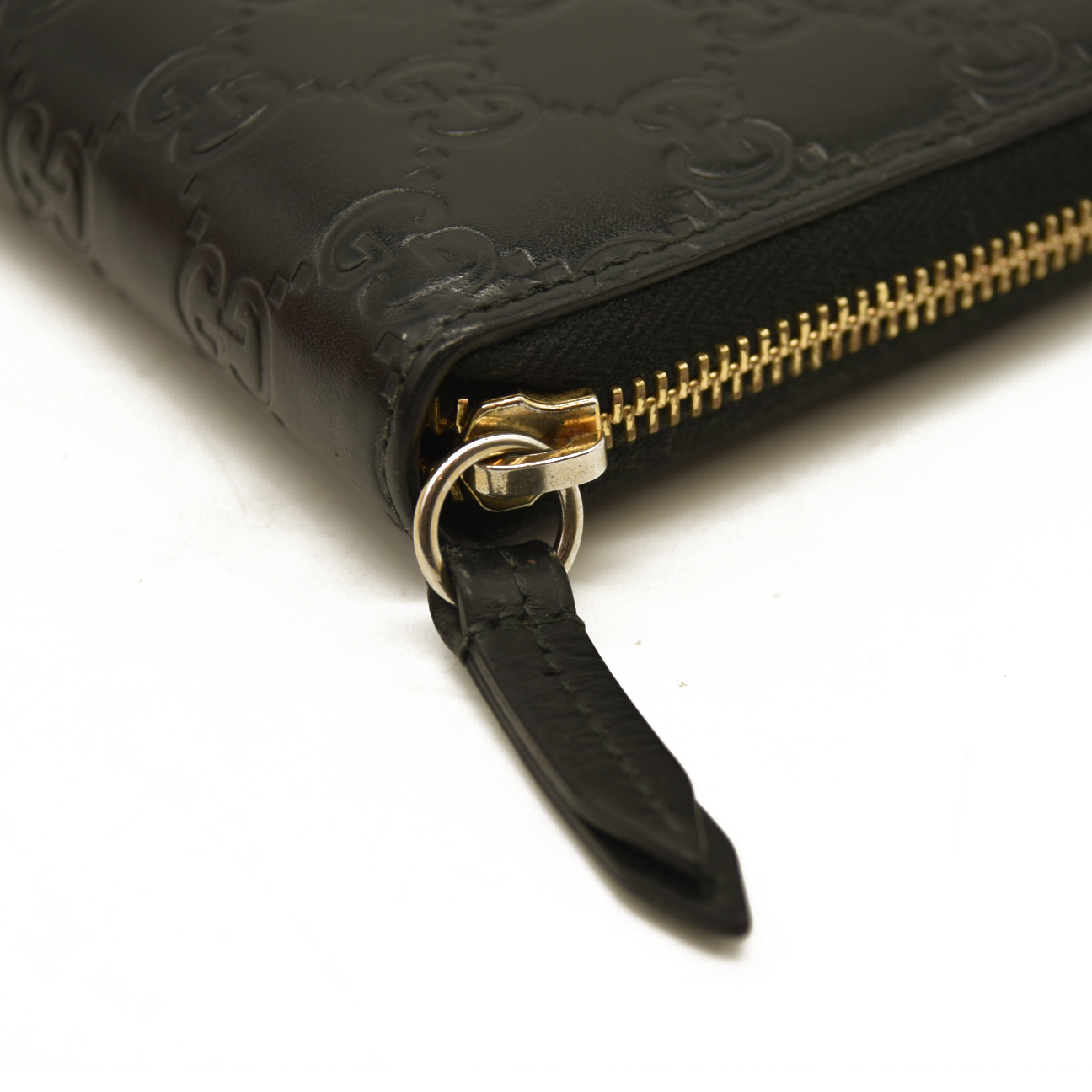 Gucci  Guccissima Signature Zip Around Wallet Black