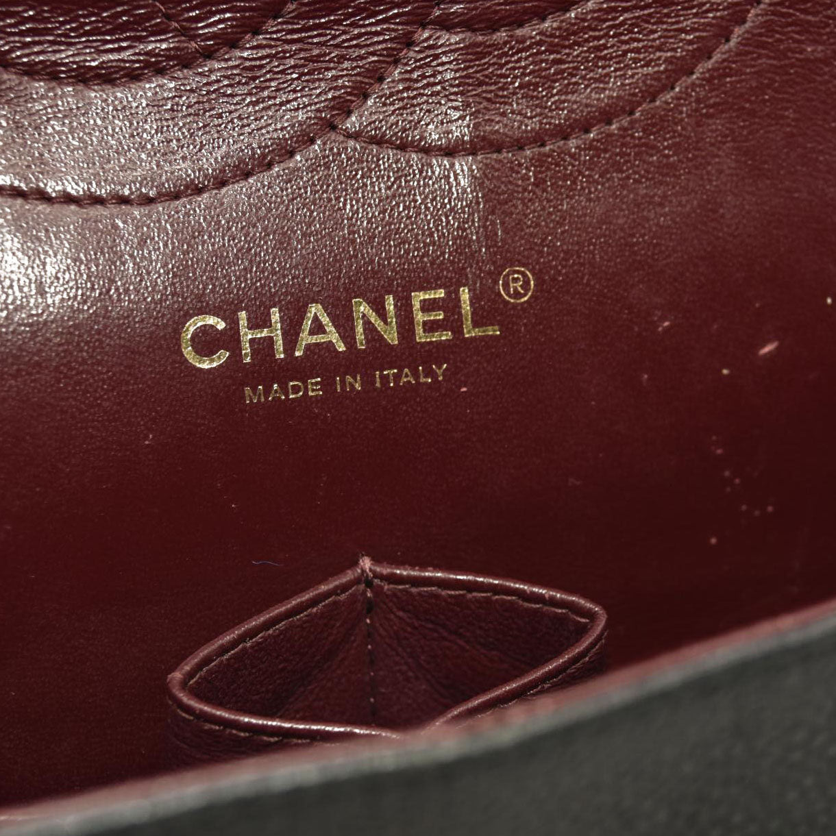 CHANEL Caviar Quilted Jumbo Double Flap Black  20*