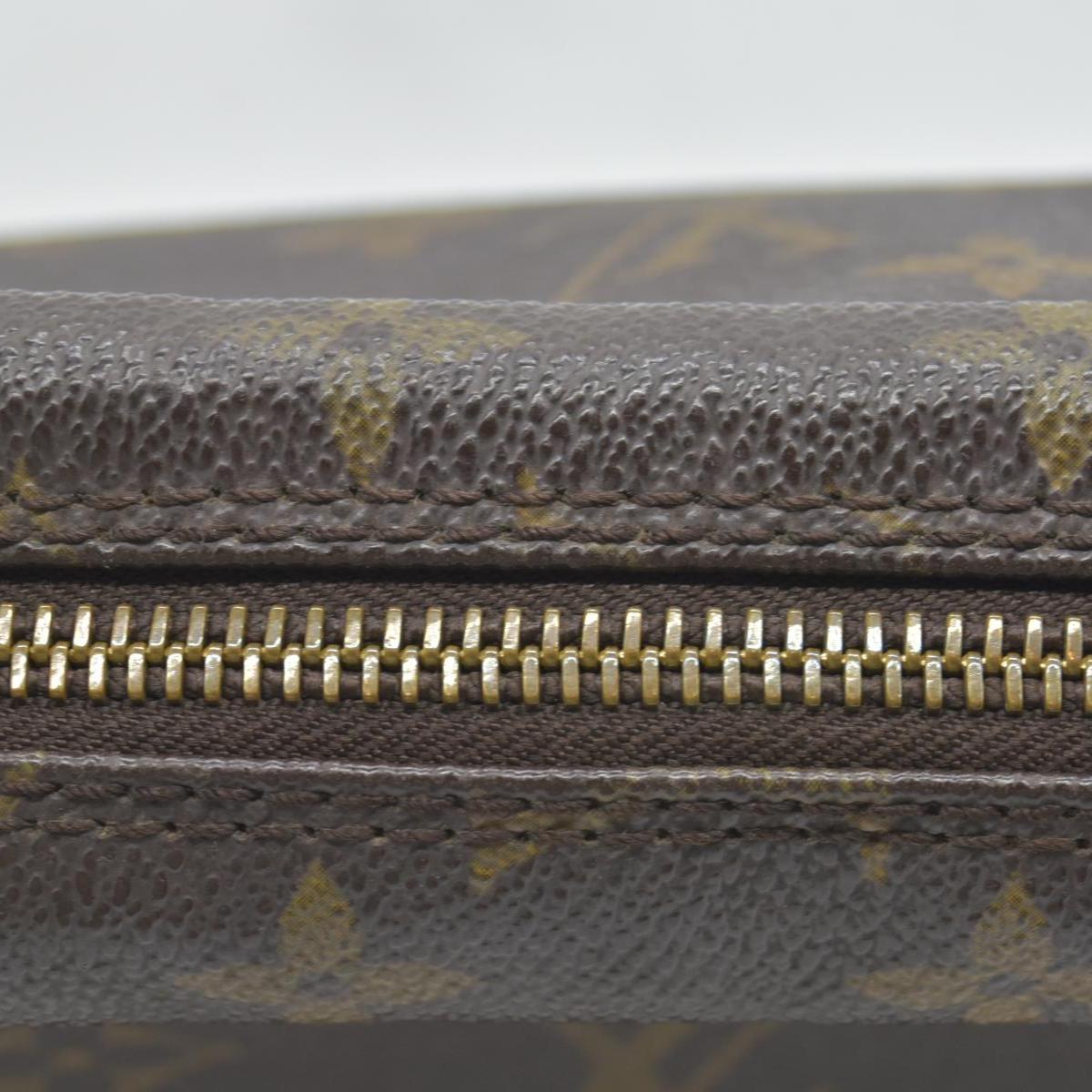 $600 Louis Vuitton Monogram Trousse Toilette 23 Clutch Pouch Bag 881TH