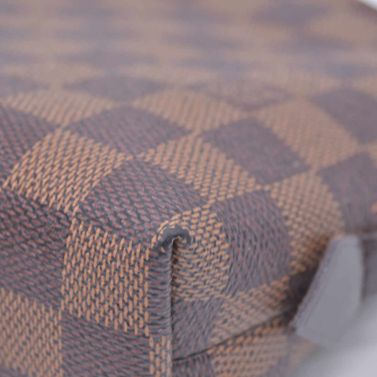 $850 2011 Louis Vuitton Damier Ebene Pochette Cosmetic GM Pouch Bag CA4181