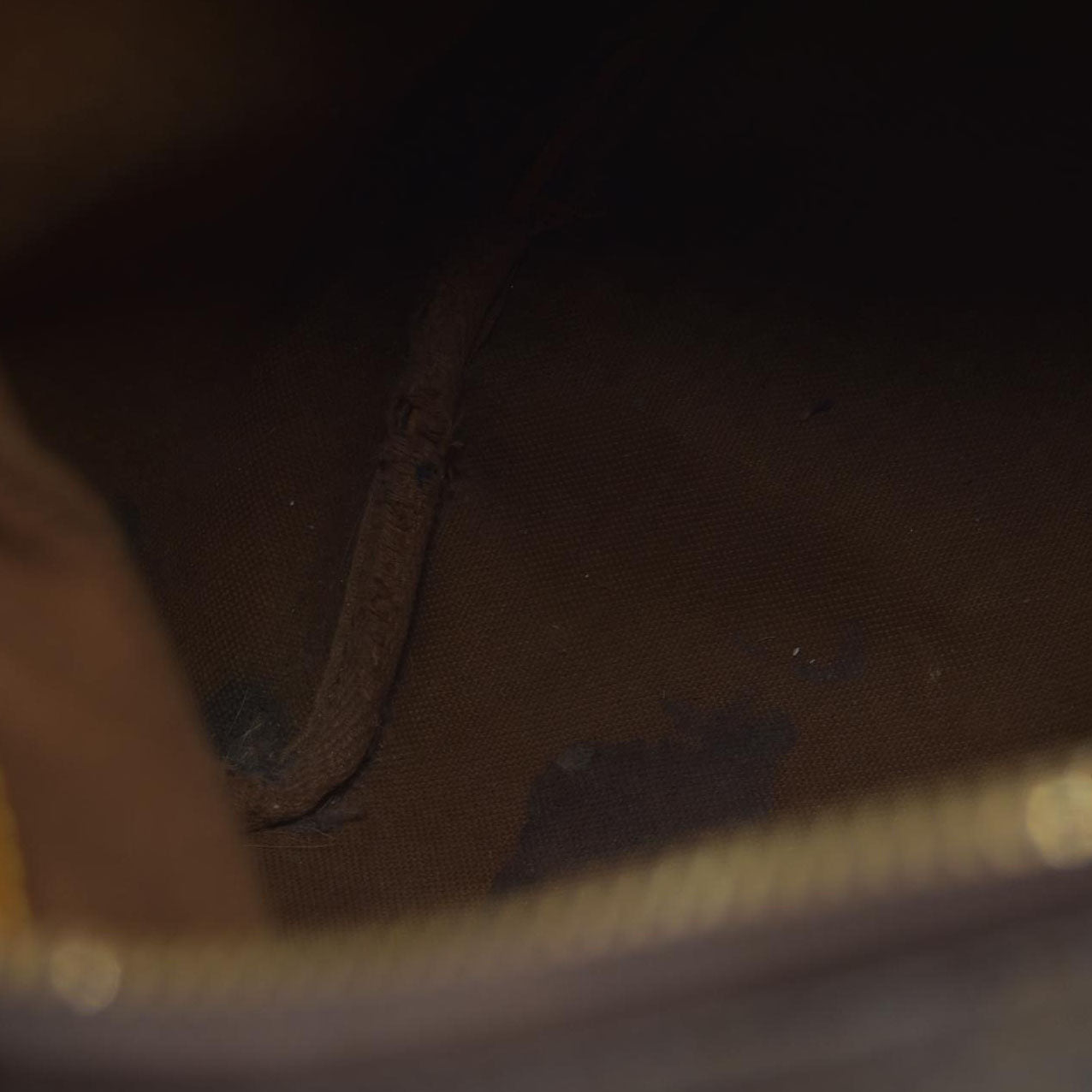 AUCTION $1600 Louis Vuitton  Monogram Speedy 25 1993 SD1913