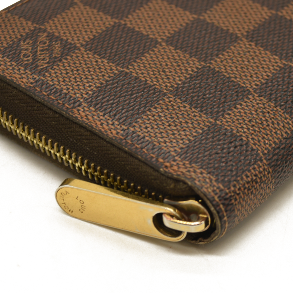 $880 Louis Vuitton Damier Ebene Zippy Wallet CA0172