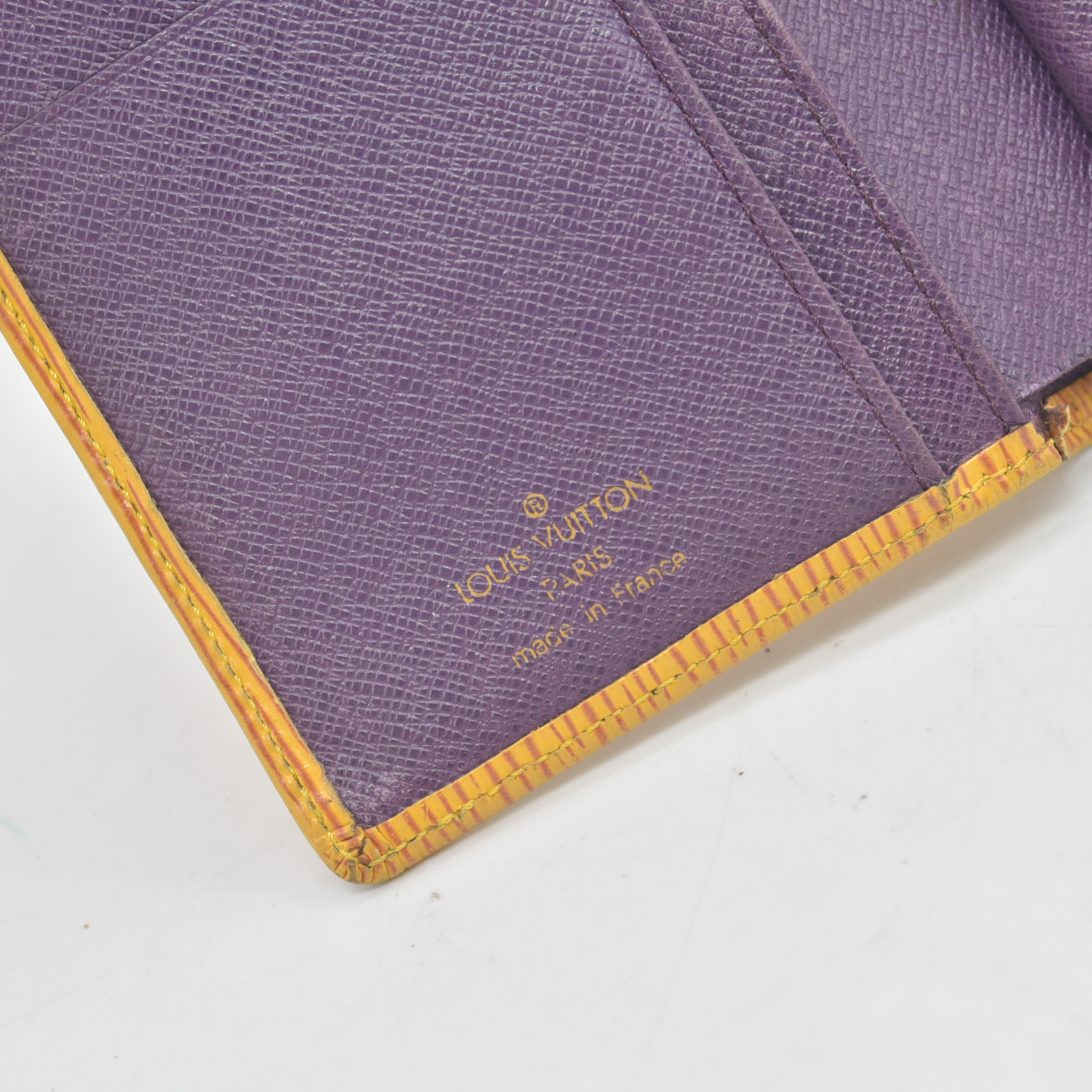 $905 1996 Louis Vuitton Tassil Yellow Epi French Purse Wallet MI1906
