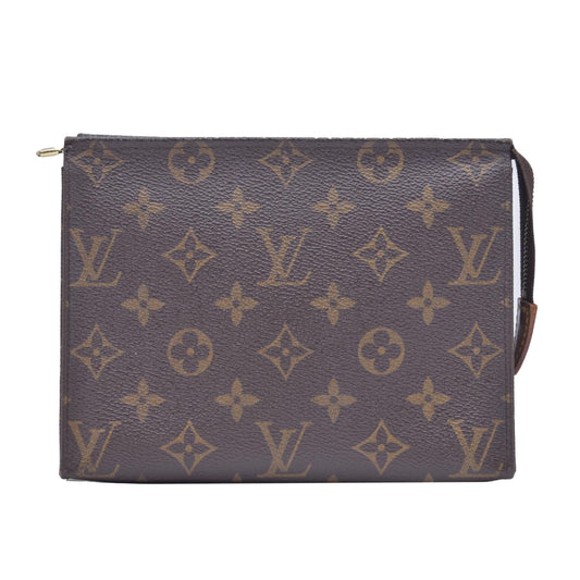 $540 Louis Vuitton Monogram Toiletry 19 CONSIGNMENT