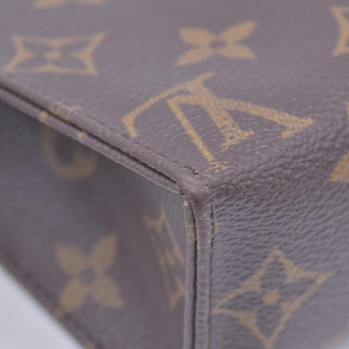 $540 Louis Vuitton Monogram Toiletry 19 CONSIGNMENT