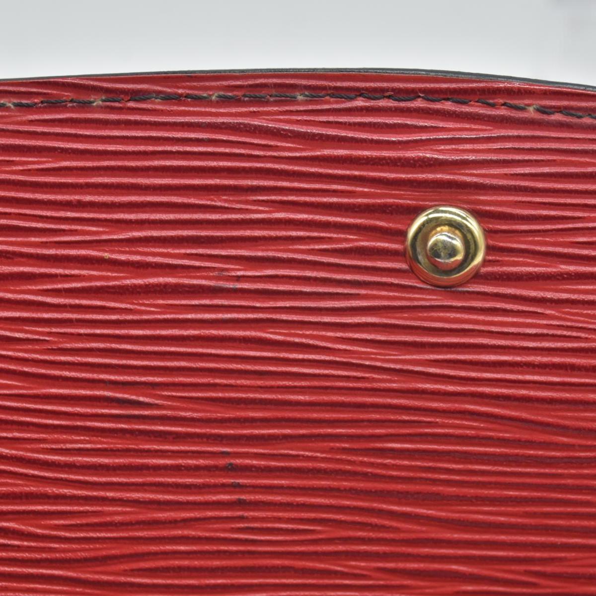 $880 1990 Louis Vuitton Epi Montaigne Red Clutch Bag Pouch