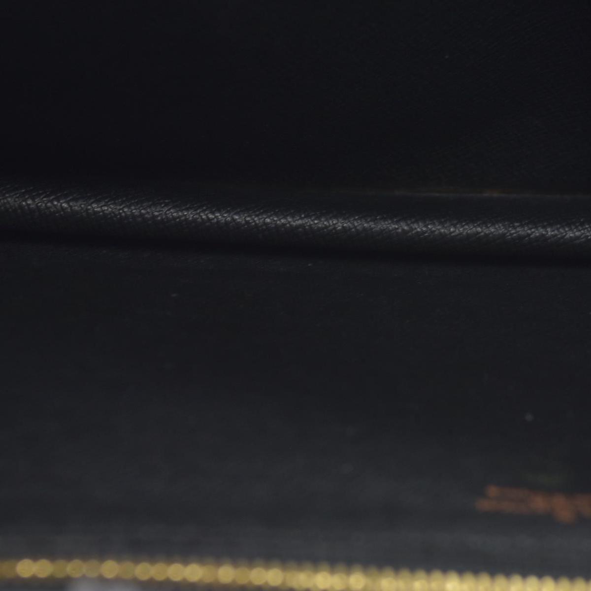 $880 1990 Louis Vuitton Epi Montaigne Red Clutch Bag Pouch