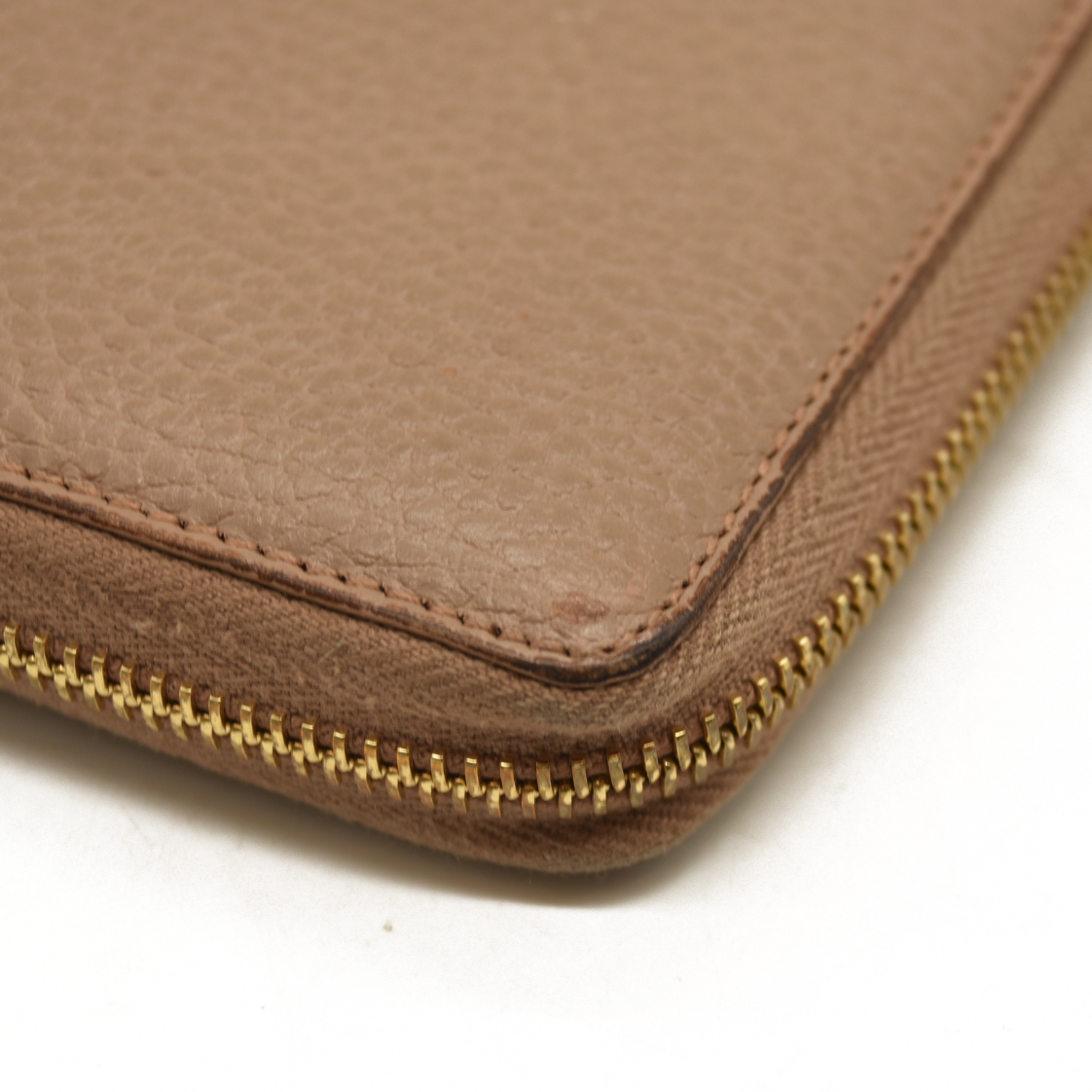 Gucci  Dollar Calfskin GG Marmont Zip Around Wallet Perfect Pink