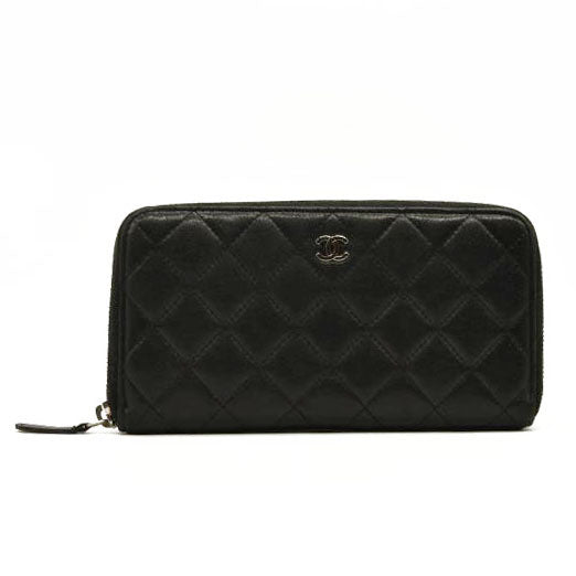 CHANEL Lambskin Quilted Large Gusset Zip Around Wallet Black  15*