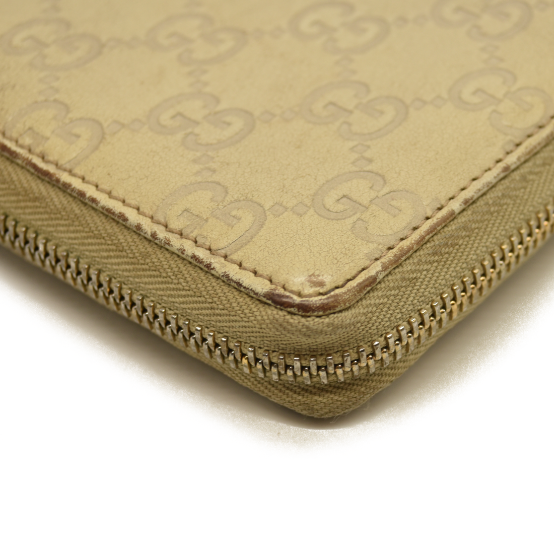Gucci  Guccissima Large Twins Zip Around Off White