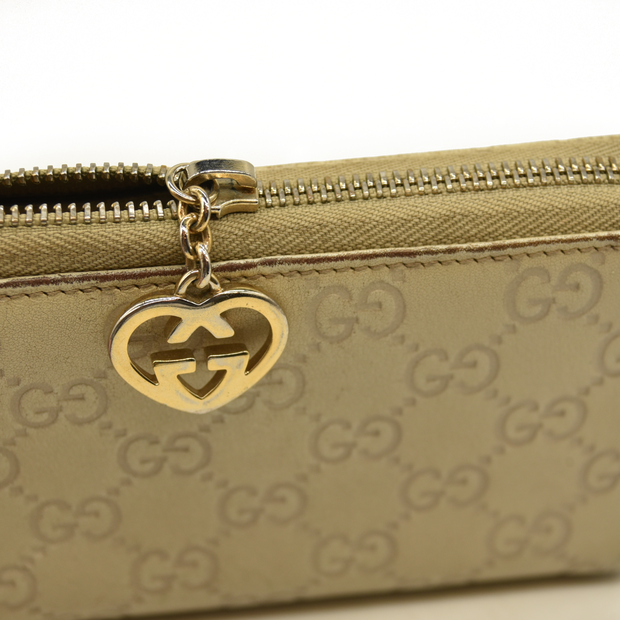 Gucci  Guccissima Large Twins Zip Around Off White