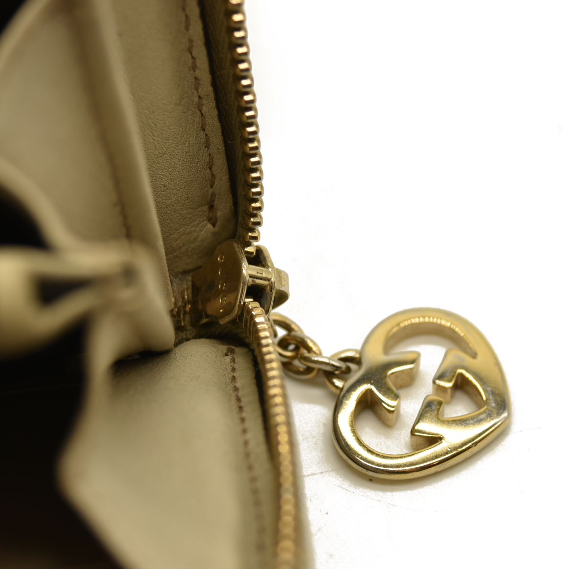 Gucci  Guccissima Large Twins Zip Around Off White