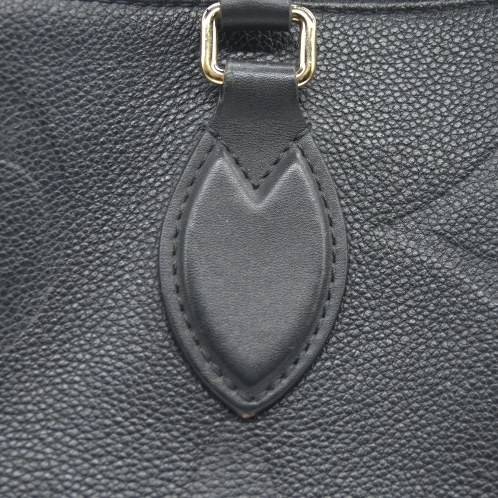 $3650 LOUIS VUITTON Empreinte Monogram Giant Onthego GM Black 2020 DU0270