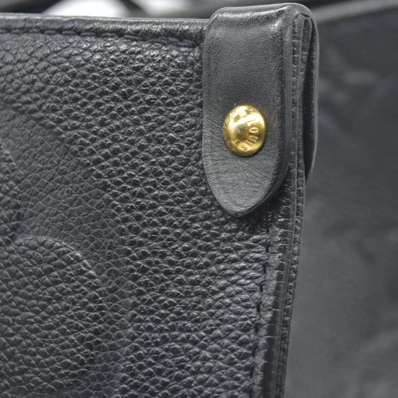 $3650 LOUIS VUITTON Empreinte Monogram Giant Onthego GM Black 2020 DU0270