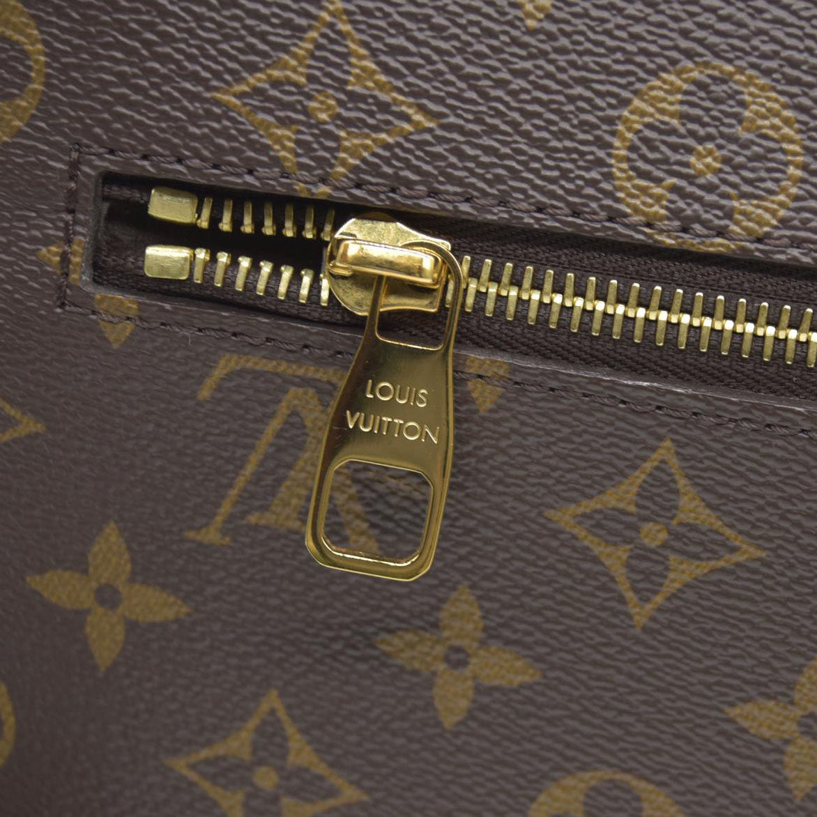 $2760 Louis Vuitton LV Monogram Pochette Métis RFID 2021