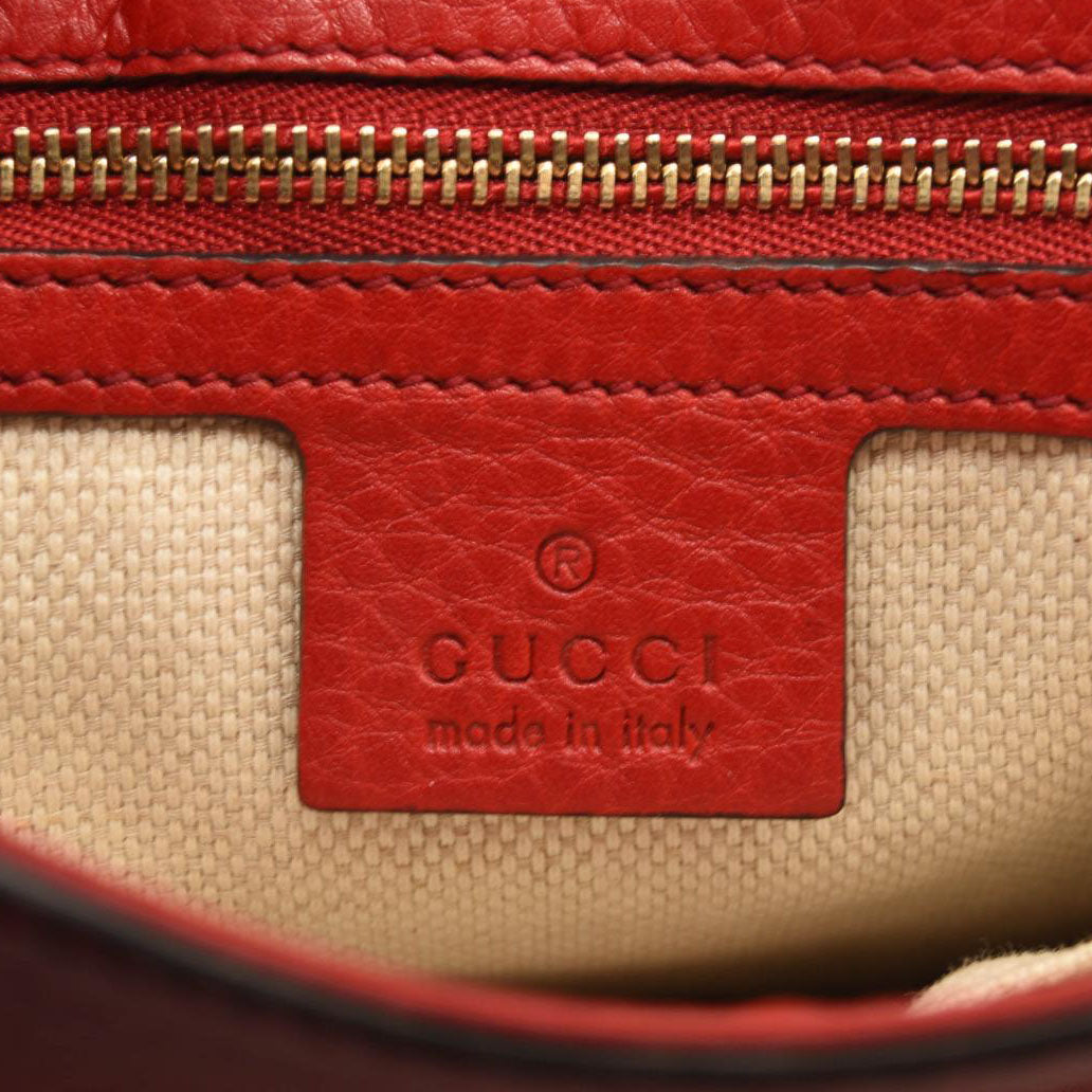 GUCCI Pebbled Calfskin Medium Soho Flap Crossbody Red