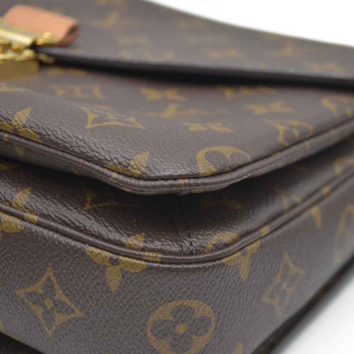$2760 Louis Vuitton LV Monogram Pochette Métis RFID 2021