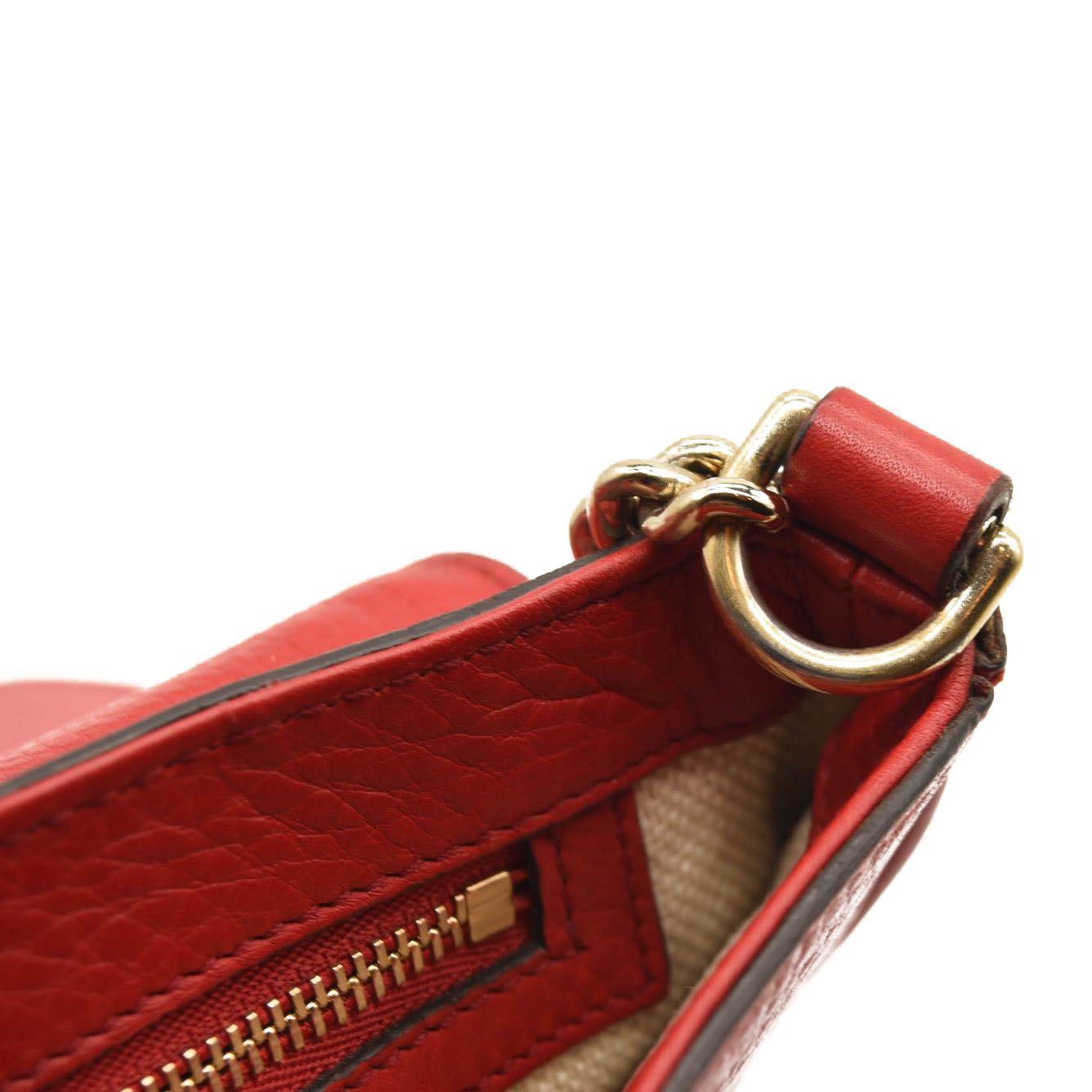 GUCCI Pebbled Calfskin Medium Soho Flap Crossbody Red